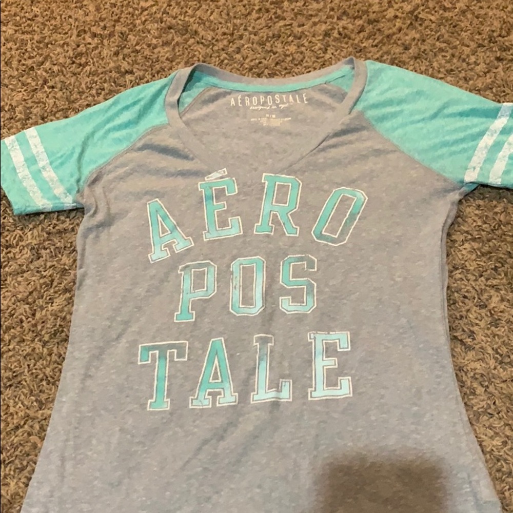 Aeropostale tee shirt